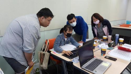 Group Discussion1