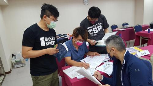 Group-discussion-1