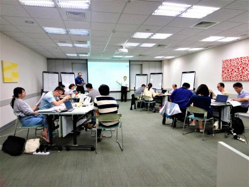Lead tutor & Tutors' Presentation
